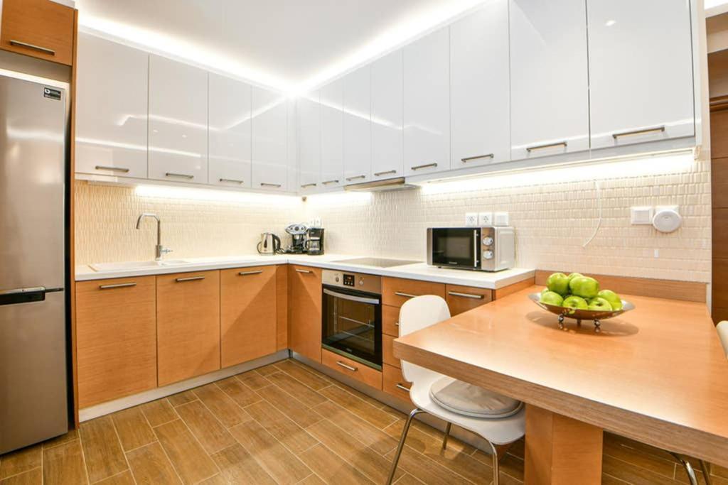 Modern Hospitality, With Private Garden, Athens Appartement Buitenkant foto