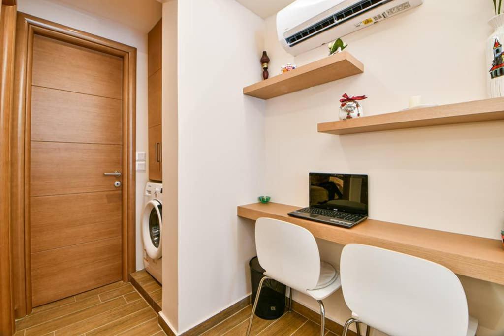 Modern Hospitality, With Private Garden, Athens Appartement Buitenkant foto